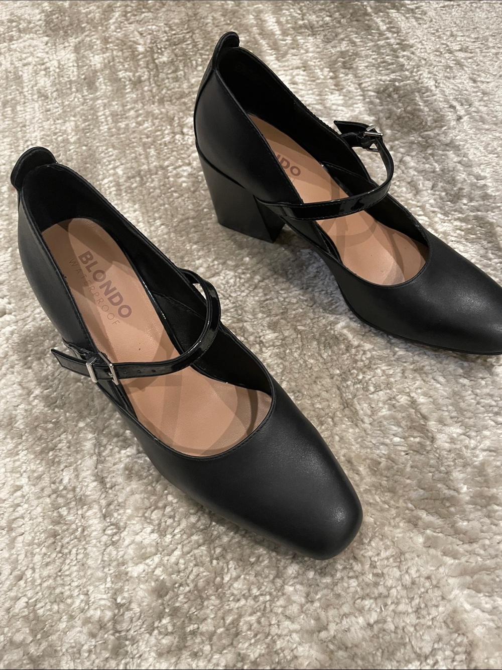 Blondo Black Mary Jane Block Heel Pumps with Cross Strap